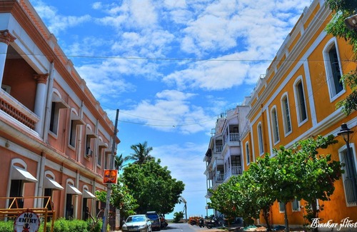 Kalapettai Apartment | PY Sans Compromis a family home close to the city center.