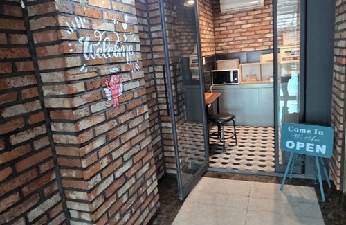 Pyeongtaek Hotel | Pyeongtaek Station Gallery Hotel