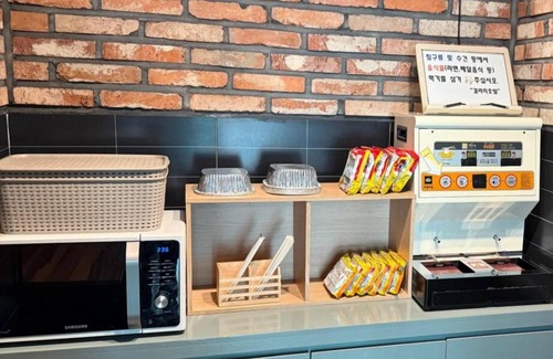 Pyeongtaek Hotel | Pyeongtaek Station Gallery Hotel