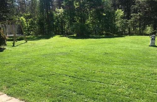 Pyhtaa Villa | Discover Pyhtää Garden Villa: Pet-Friendly Retreat with Ocean Views