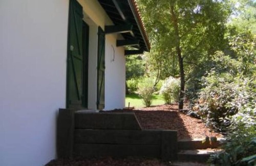Pyla-sur-Mer House | Charming Villa in Pyla Sur Mer with Ocean View & More