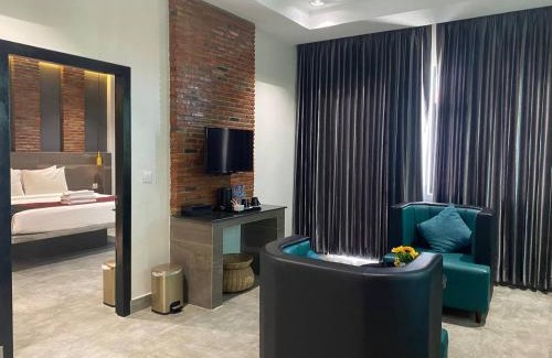 Serei Saophoan Hotel | Guest Rated 10/10: Pyramid Hotel & Spa with Family Amenities