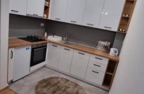 Visoko Apartment | Explore Pyramid View Apartment with Balcony & Family Amenities