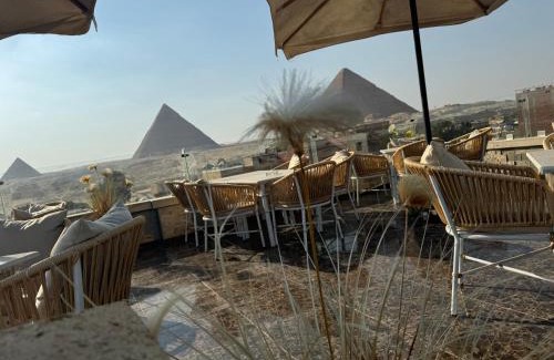 Giza Hotel | Pyramids and sphinx Magic