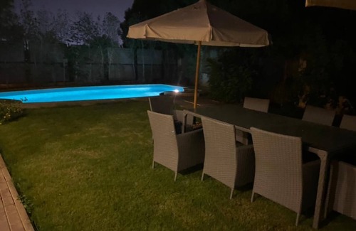 Sheikh Zayed City Villa | Inviting Pyramids View Villa for Rent in Elshikh Zayed