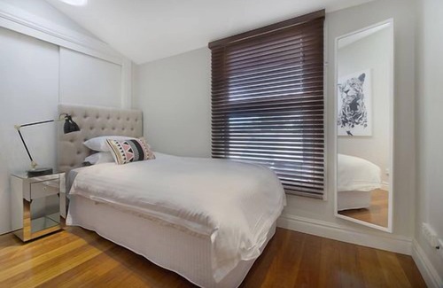 Pyrmont Apartment | Pyrmont Harris Street (ISYD) - Stylish two level terrace apartment