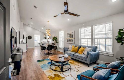 Greater East End Villa | Discover Pythagoras Place: A Family-Friendly Getaway