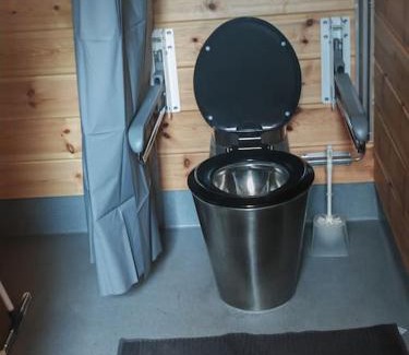 Syote Apartment | Experience Pytkyn Kämppä: Oceanfront Escape with Top Ratings