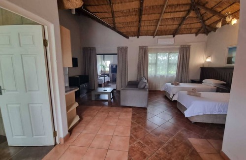 Nongoma Bed & Breakfast | Experience Qabuleka Bnb: Top-Rated with Pool & Breakfast