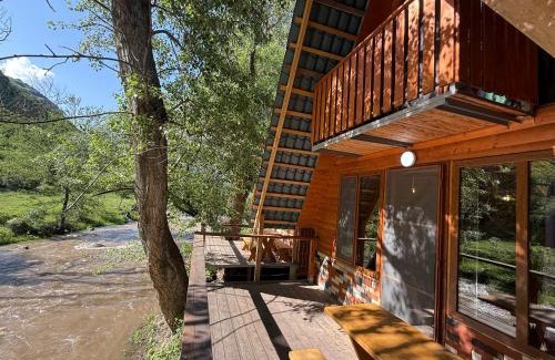 Kaputan Hotel | QarUp House