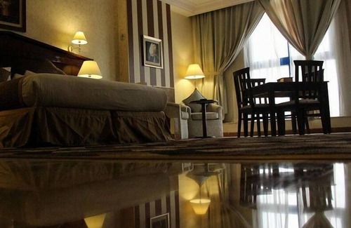 Khamis Mushait Hotel | Explore Qasr Al Sahab: Family-Friendly 4-Star Retreat