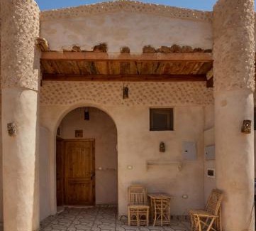 Siwa Bed & Breakfast | Top-Rated Qasr El Salam with Pool & Pet-Friendly Amenities