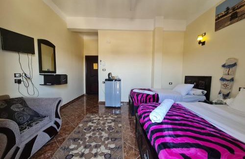 Siwa Bed & Breakfast | Top-Rated Qasr El Salam with Pool & Pet-Friendly Amenities
