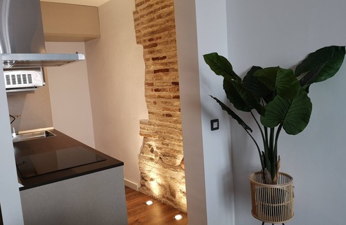Almagro Hotel | Discover QB Almagro Centro: Spa & Family-Friendly Stay