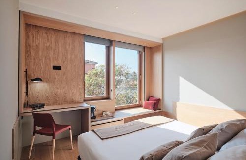 Sant Cugat del Valles Hotel | Explore Qgat Restaurant Events & Hotel: 4-Star Relaxation Awaits