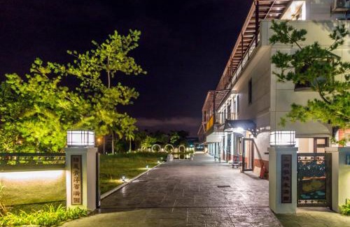 Wujie Hotel | Discover Qing Ping Jn Humanities Hall: Pet Friendly Comfort