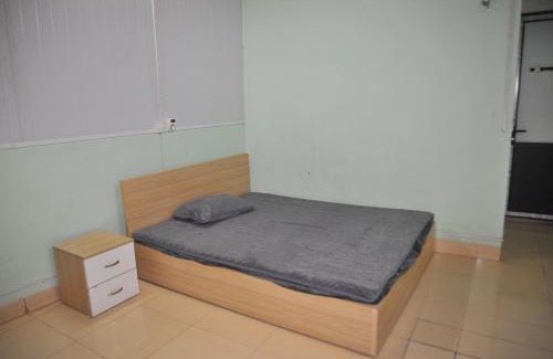 Tu Liem House | Pet-Friendly Retreat with Pool and Restaurant at Nhatro Dong Me