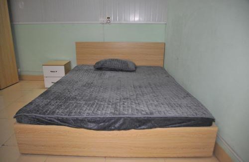 Tu Liem House | Pet-Friendly Retreat with Pool and Restaurant at Nhatro Dong Me