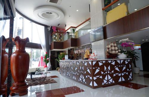 Long Khanh Hotel | Quốc Thanh Hotel: Guest Rated 8/10 with Hot Tub & Breakfast