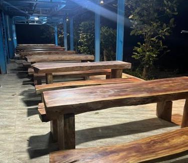 Dam Rong Bed & Breakfast | Cozy Quỳnh Như Homestay: Family and Pet-Friendly Retreat