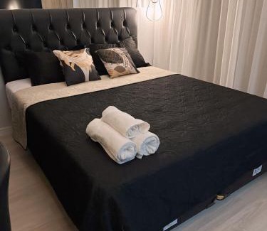 Campo Belo Apartment | Pet-Friendly Quad Studios by Romastay - Guest Rated 9.4