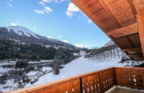 Quadratsch Apartment | Relax at Quadratsch by Interhome: Pet-Friendly and Scenic