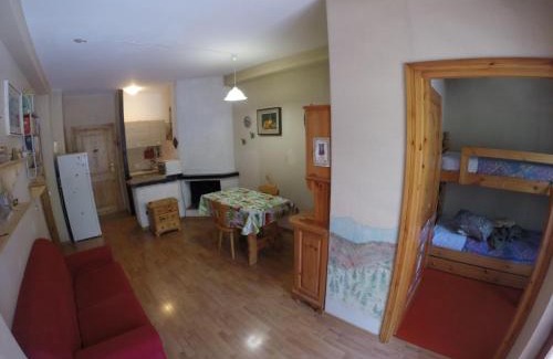 Campo di Giove Apartment | Family-Friendly Getaway at Quadrifoglio Hotel