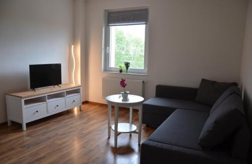 Hornstorf Apartment | Scenic Oceanfront Stay at Quaduxenbarg for Families