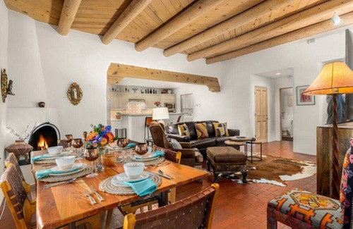 Quail Run House | Exceptional Quail Run Townhome with Spa & Golf Amenities