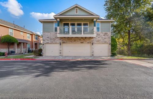 Round Rock Apartment | Cozy 2BD Condo with Amazing Patio & Pet-Friendly Amenities