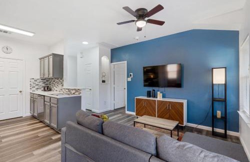 Round Rock Apartment | Cozy 2BD Condo with Amazing Patio & Pet-Friendly Amenities