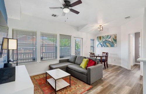 Round Rock Apartment | Cozy 2BD Condo with Amazing Patio & Pet-Friendly Amenities