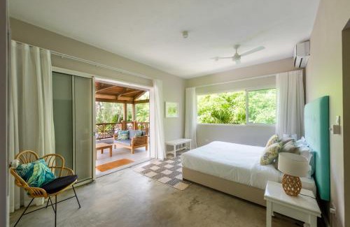 Grand Gaube Apartment | Charming 2BDR Apt Steps from Melville Beach with Pool