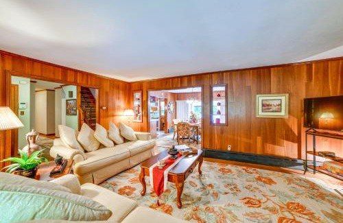 Callicoon Center House | Cozy Retreat with Fire Pit Near Fly Fishing Adventure