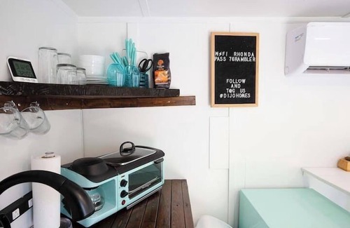 Franklin Park House | Pet-Friendly Retreat with Free Parking for Your Family
