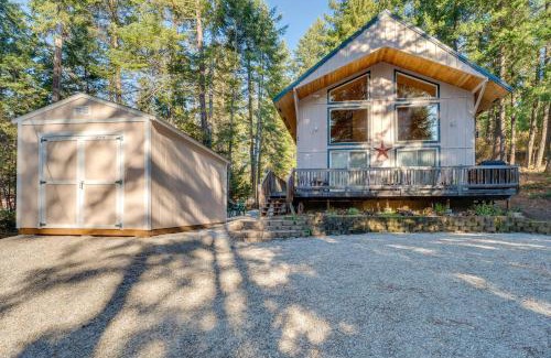 Leavenworth House | Serene Leavenworth Cabin with Family-Friendly Amenities