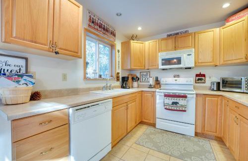Leavenworth House | Serene Leavenworth Cabin with Family-Friendly Amenities