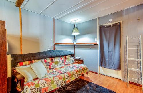 Paradise Estates Apartment | Charming Ashford Studio Retreat Near Mt Rainier Attractions