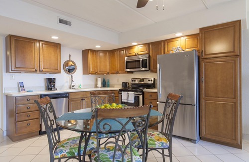 South Padre Island Condo | Beachfront Condo with Balcony & Stunning Ocean Views