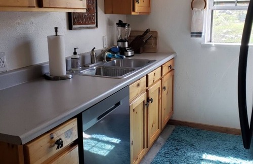 Grand Lake Cabin | Quaint Cabin Viewing Shadow Mountain Lake, Mountain Views and Lake Access nearby