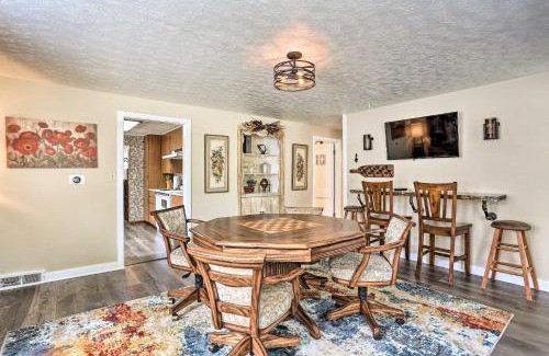 Spearfish House | Charming Central Spearfish Home with Deck and Family Space