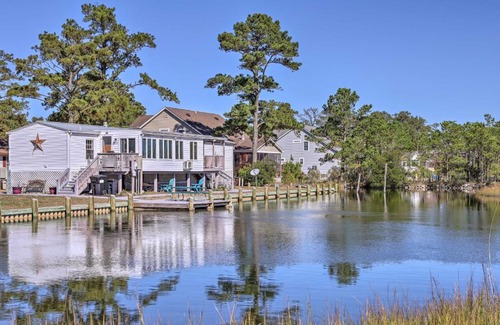 Chincoteague House | Charming Chincoteague Island Retreat with Oceanfront Views