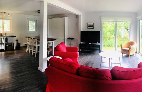 Baddeck Cottage | Cozy Coastal Cottage with Spa & Ocean Views in Baddeck