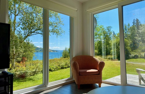Baddeck Cottage | Cozy Coastal Cottage with Spa & Ocean Views in Baddeck