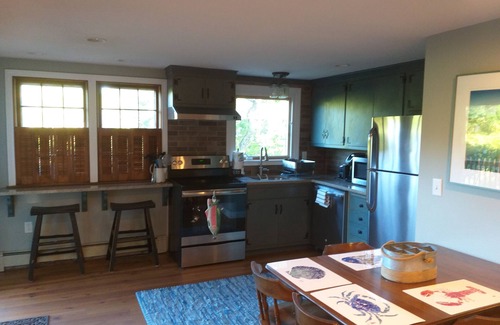 East Orleans House | Cozy Cottage with Oceanfront Views and Top Amenities