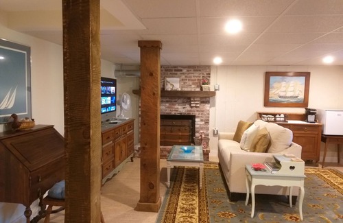 East Orleans House | Cozy Cottage with Oceanfront Views and Top Amenities