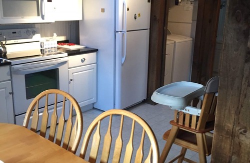 Camp Ellis Cottage | Cozy Cottage Steps Away from Beach and Saco River