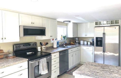 Wiscasset House | Charming Cape Retreat: Central Location & Family-Friendly