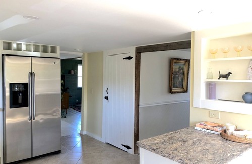 Wiscasset House | Charming Cape Retreat: Central Location & Family-Friendly