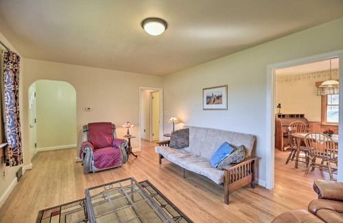 Atkins House | Idyllic Creekside Retreat with Child-Friendly Amenities